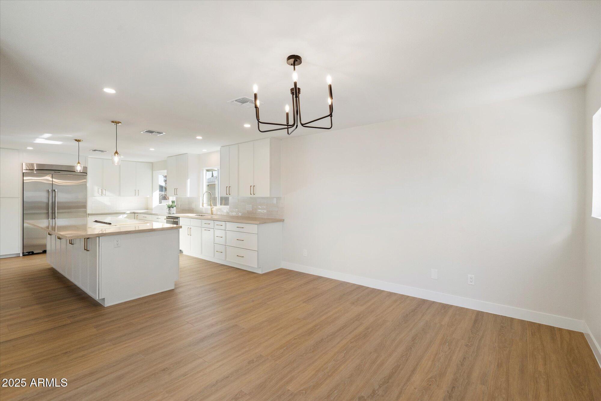 2900 N NEBRASKA Street