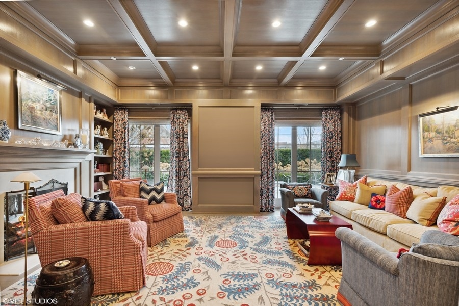 1095 Kelmscott Way Unit: 300