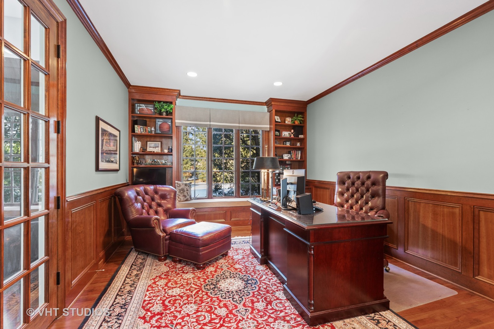 1190 Longmeadow Lane