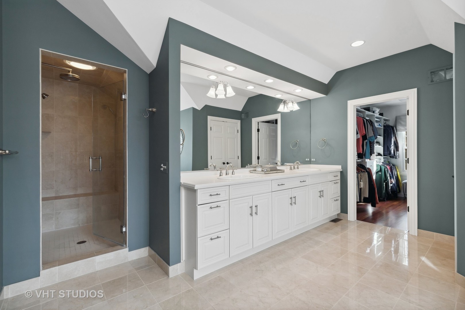 1190 Longmeadow Lane