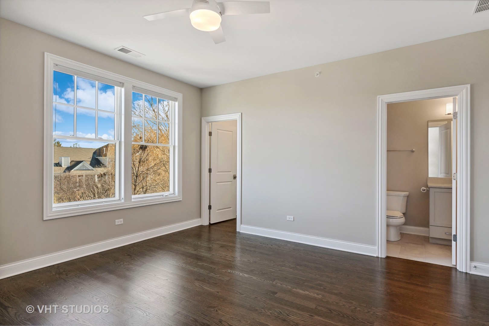 1800 Westbridge Circle