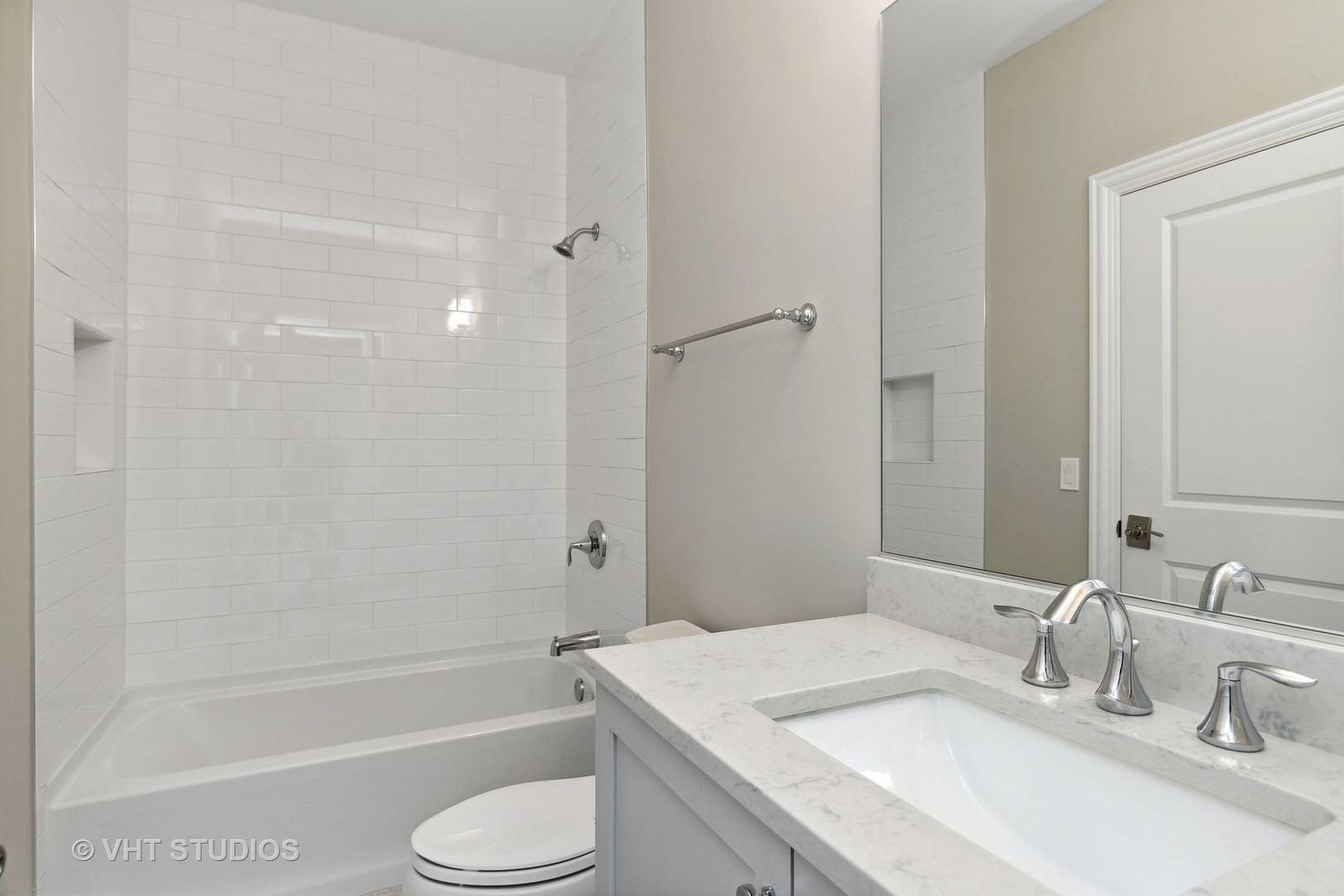 1800 Westbridge Circle