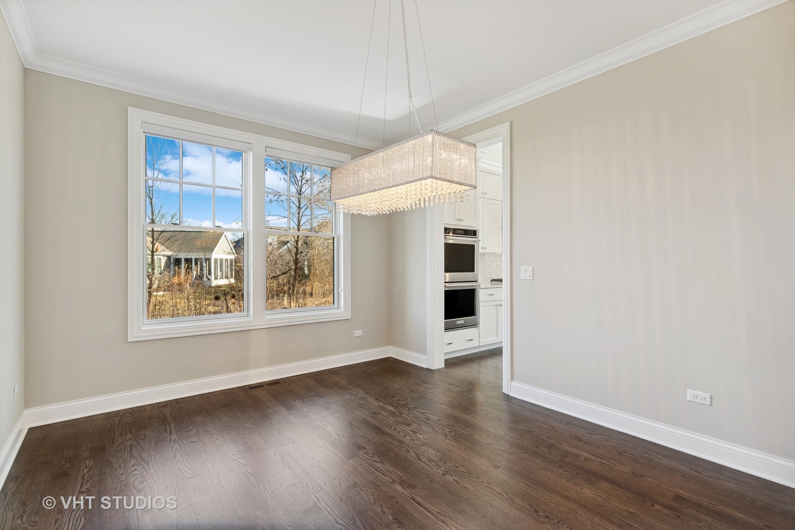 1800 Westbridge Circle