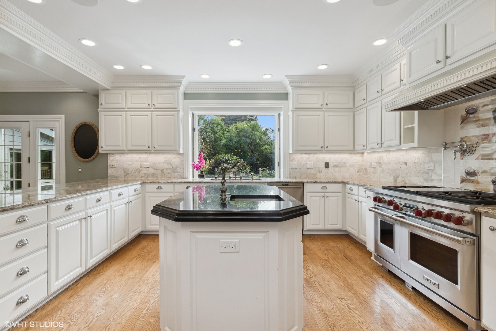 475 W DEERPATH Road