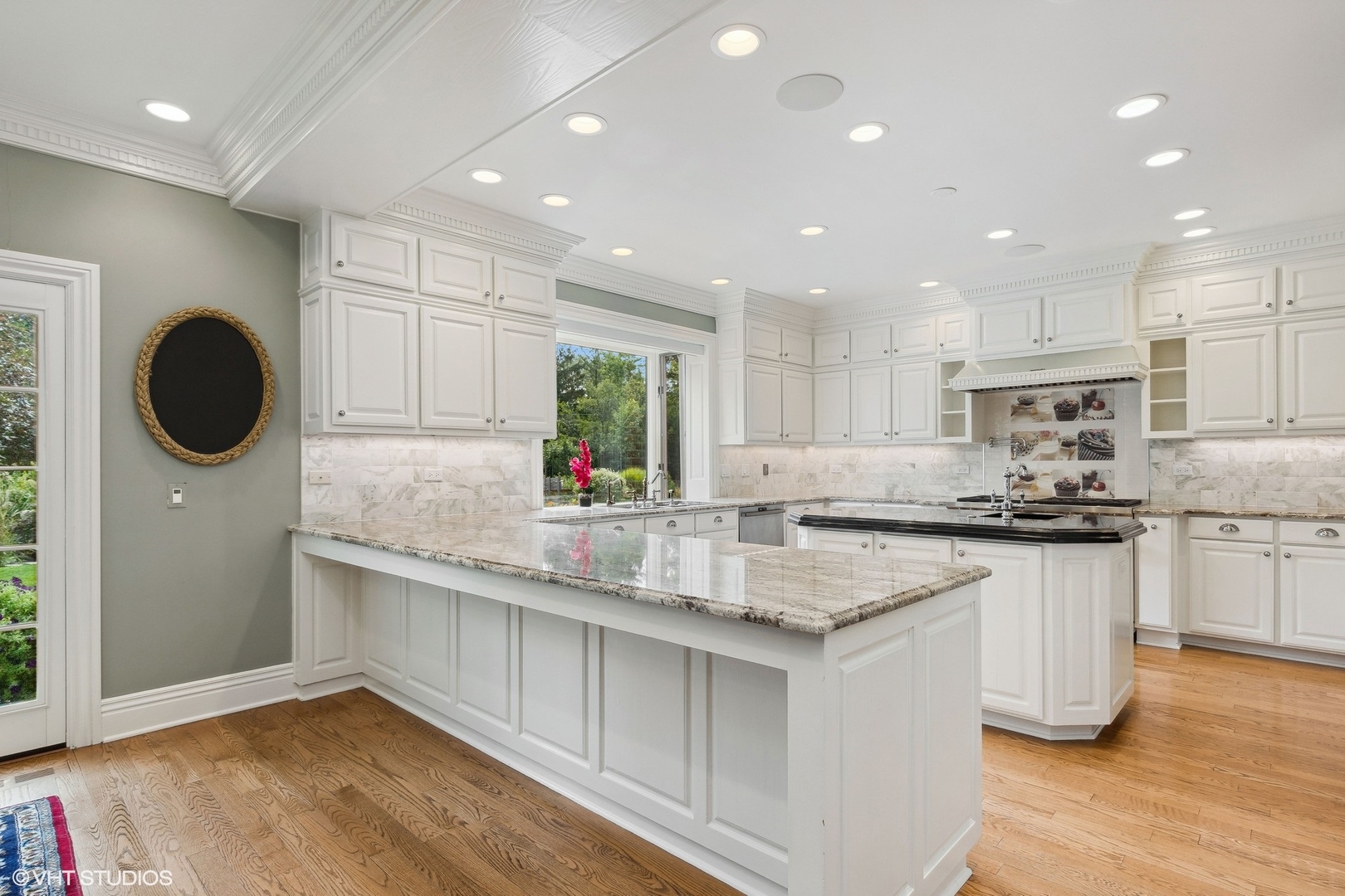 475 W DEERPATH Road