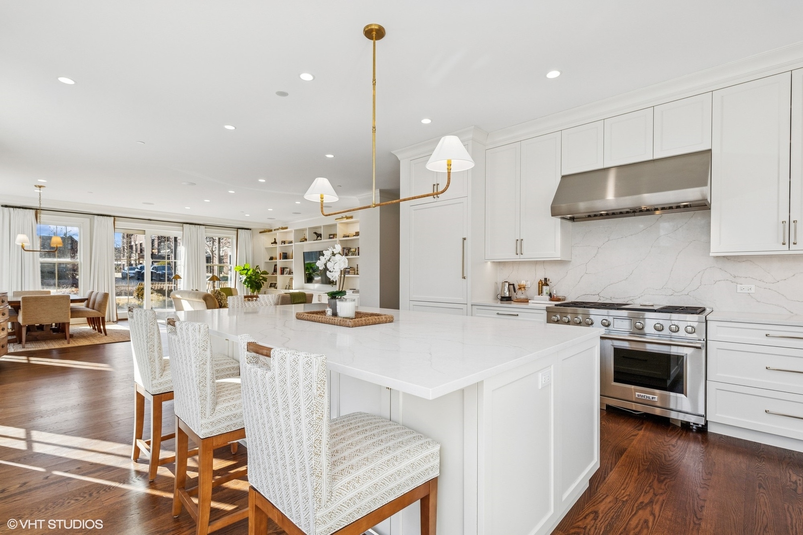 120 E Scranton Avenue Unit: 102