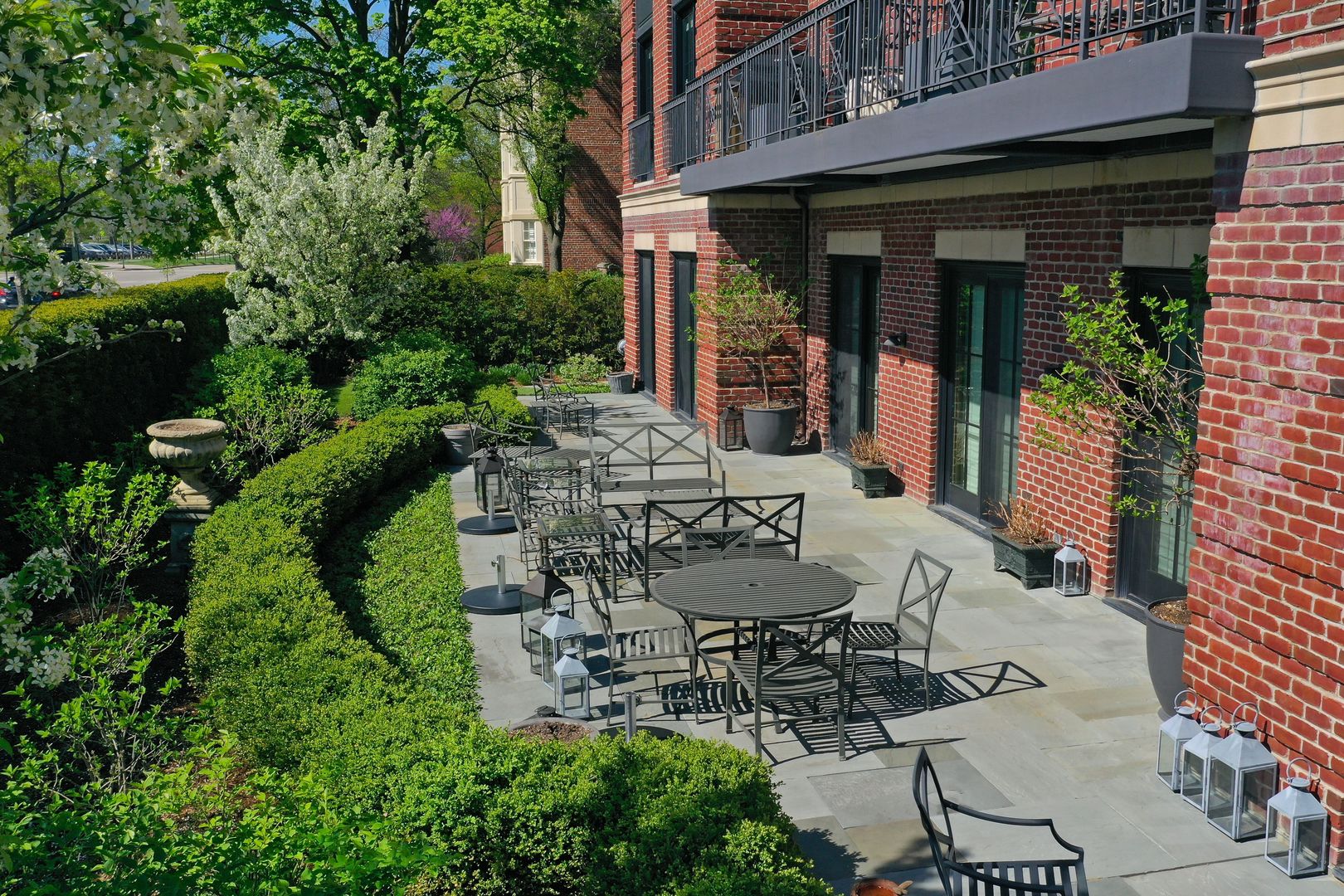 120 E Scranton Avenue Unit: 102