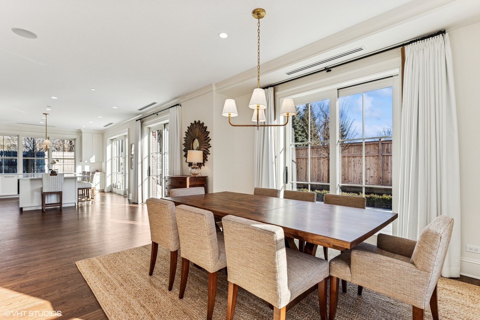 120 E Scranton Avenue Unit: 201