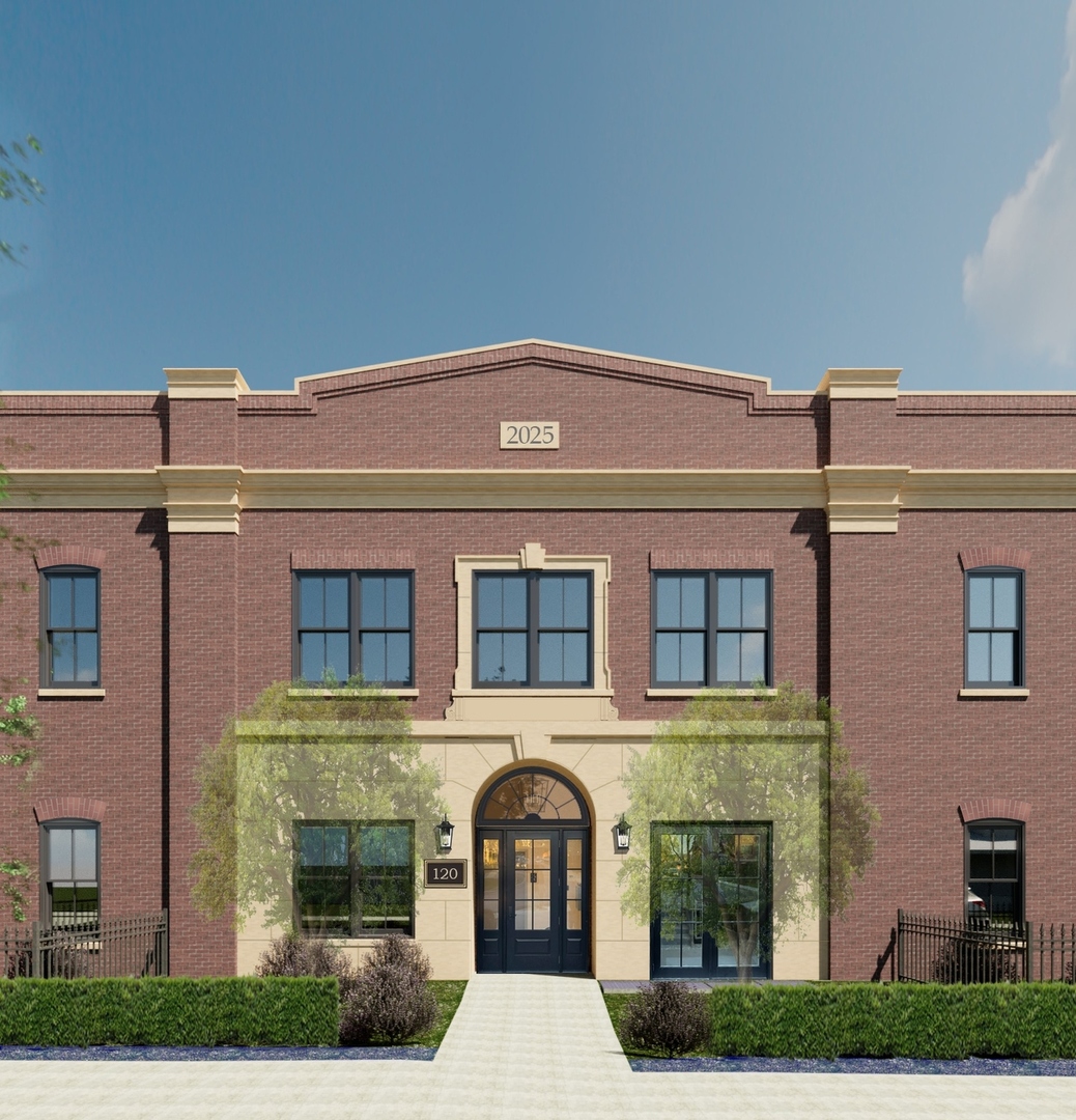 120 E Scranton Avenue Unit: 202