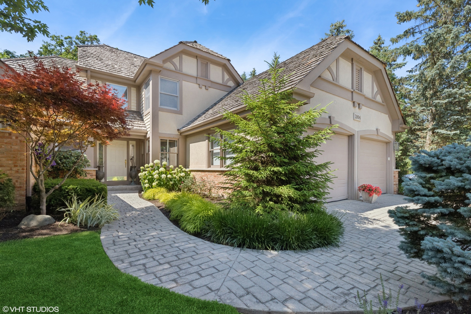 1806 Princeton Court