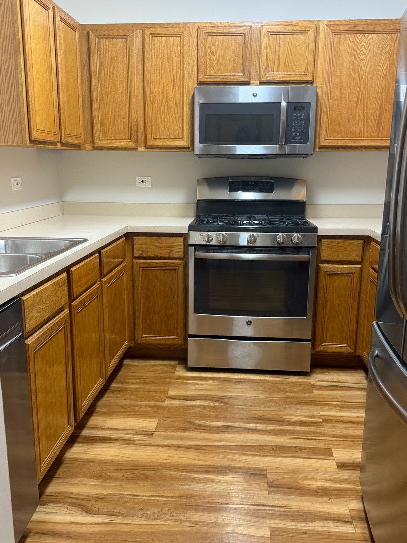 3317 Stratford Court Unit: 1C