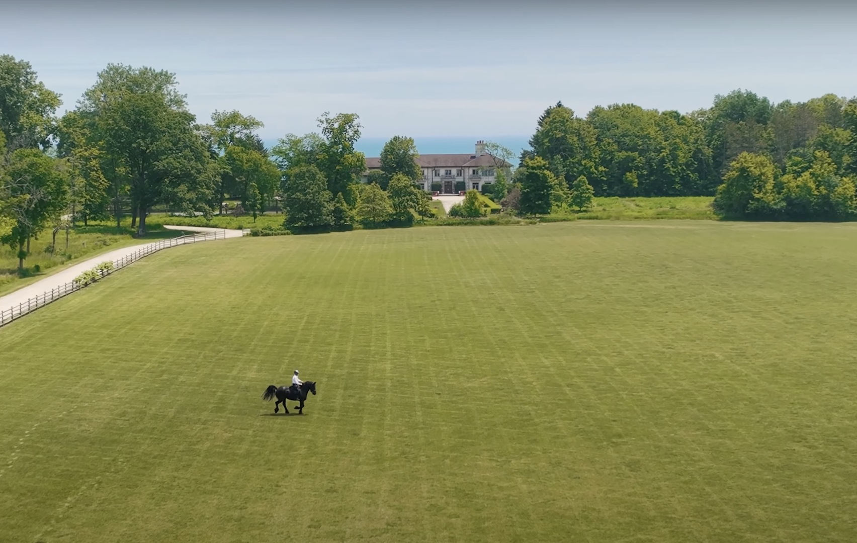700 Crab Tree Farm Lane