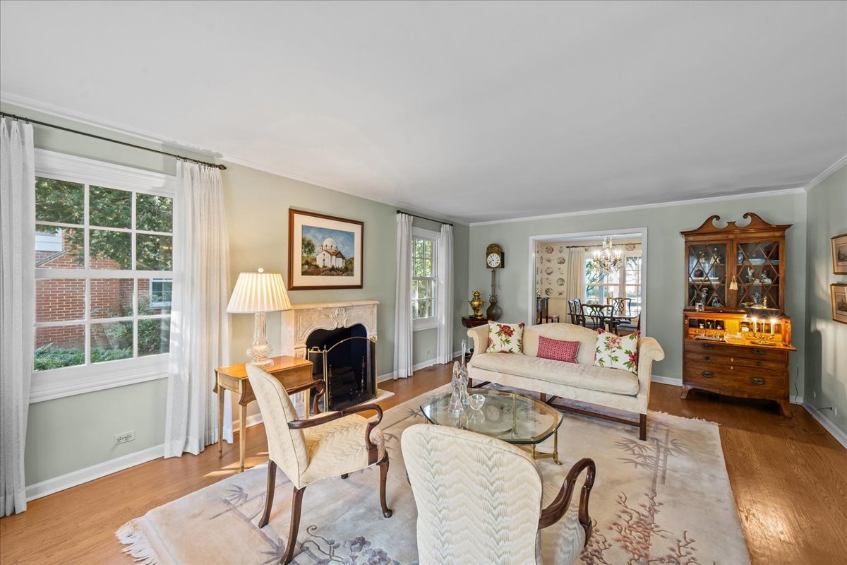 1412 Elizabeth Lane