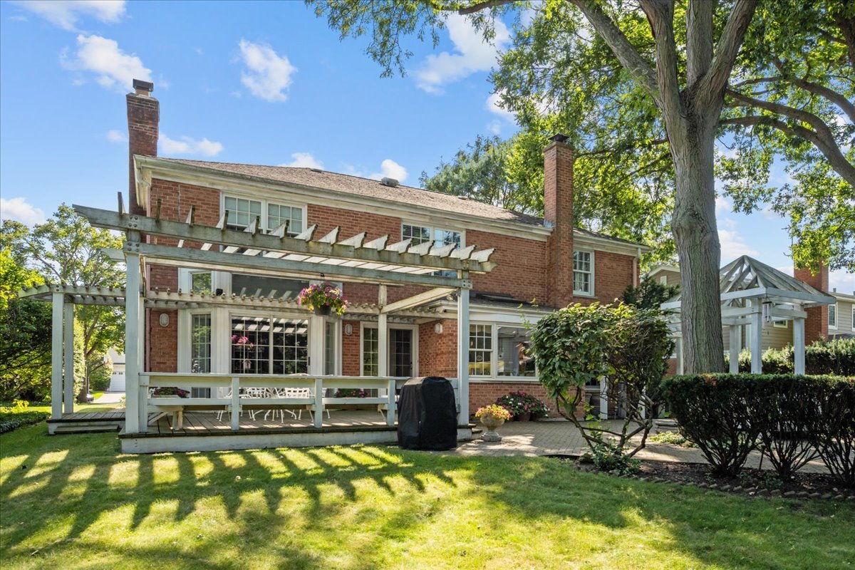 1412 Elizabeth Lane
