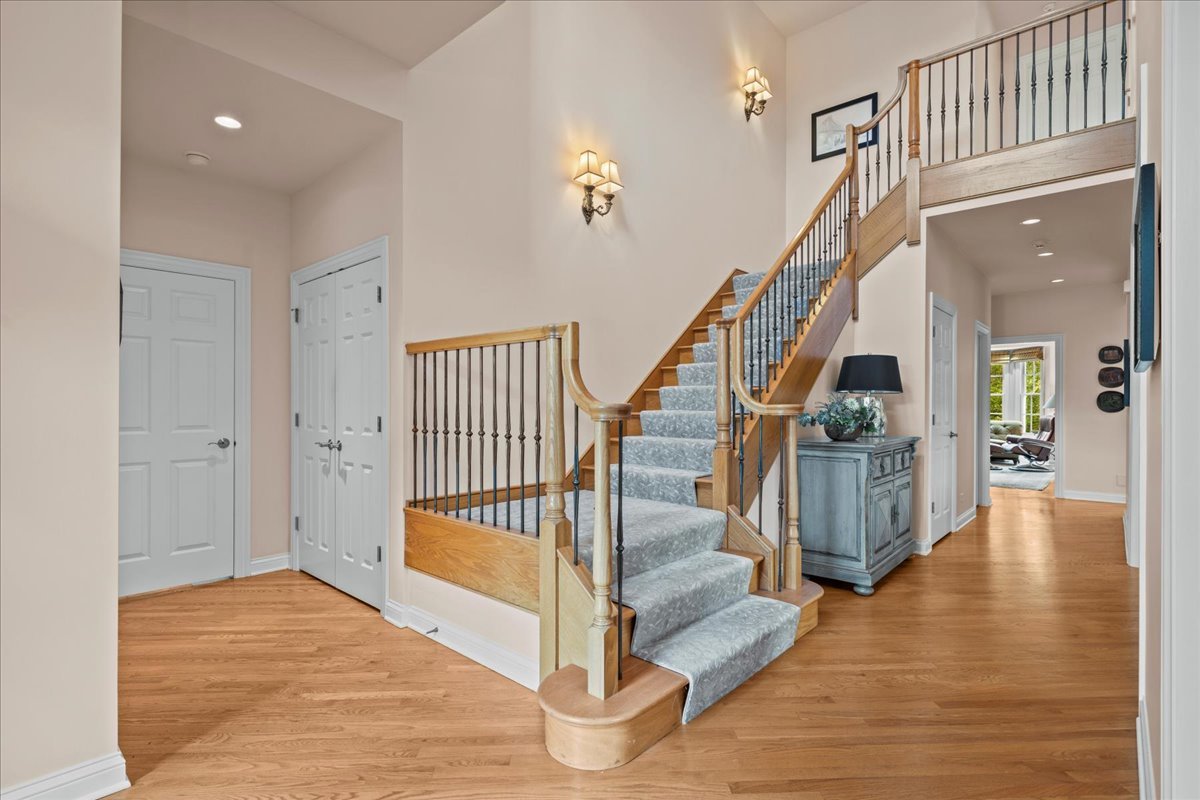 195 S Bradford Court