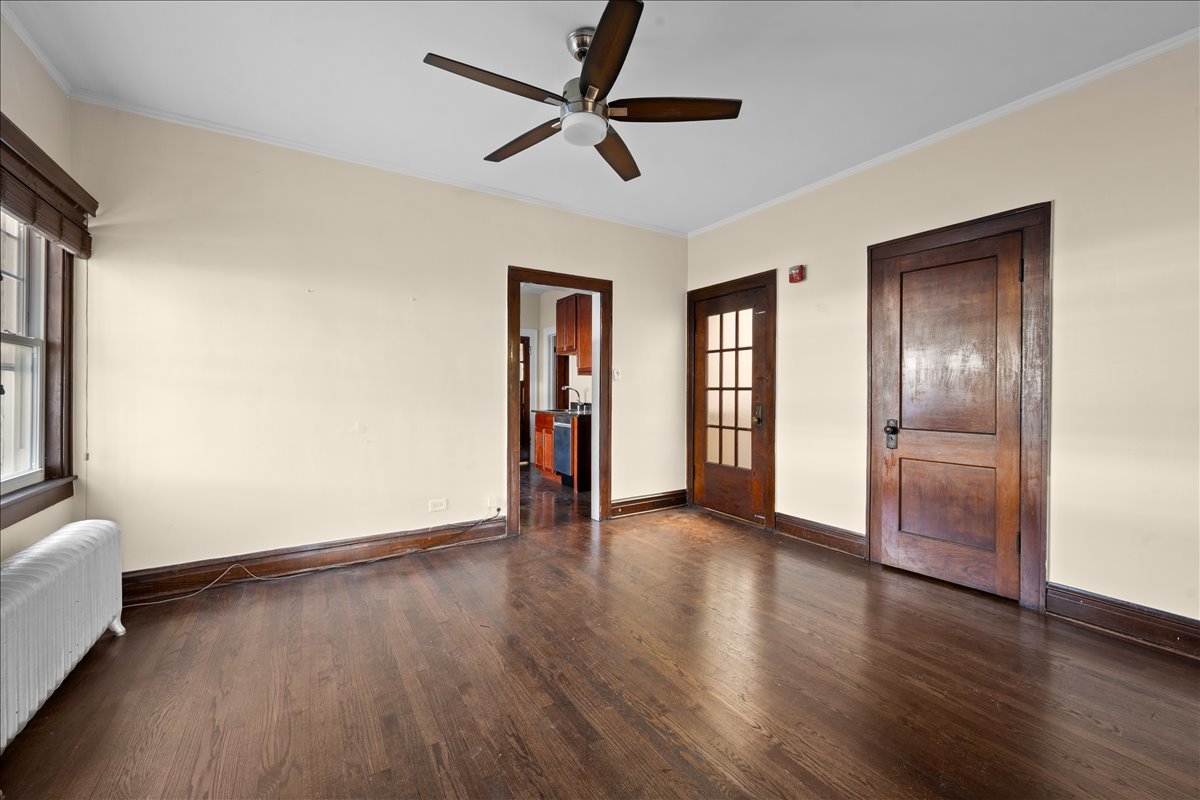 913 Green Bay Road Unit: 2N