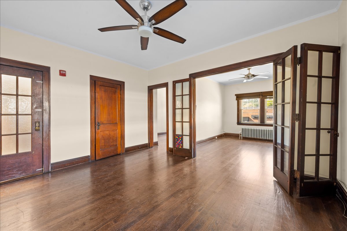 913 Green Bay Road Unit: 2N