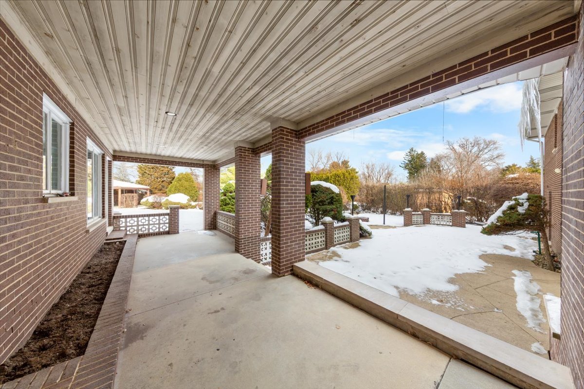 3636 Whirlaway Drive