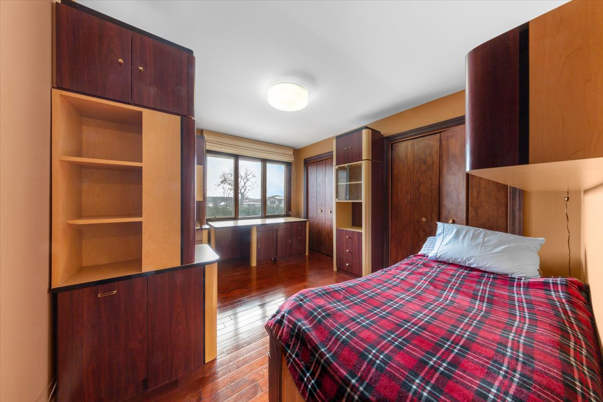 3636 Whirlaway Drive