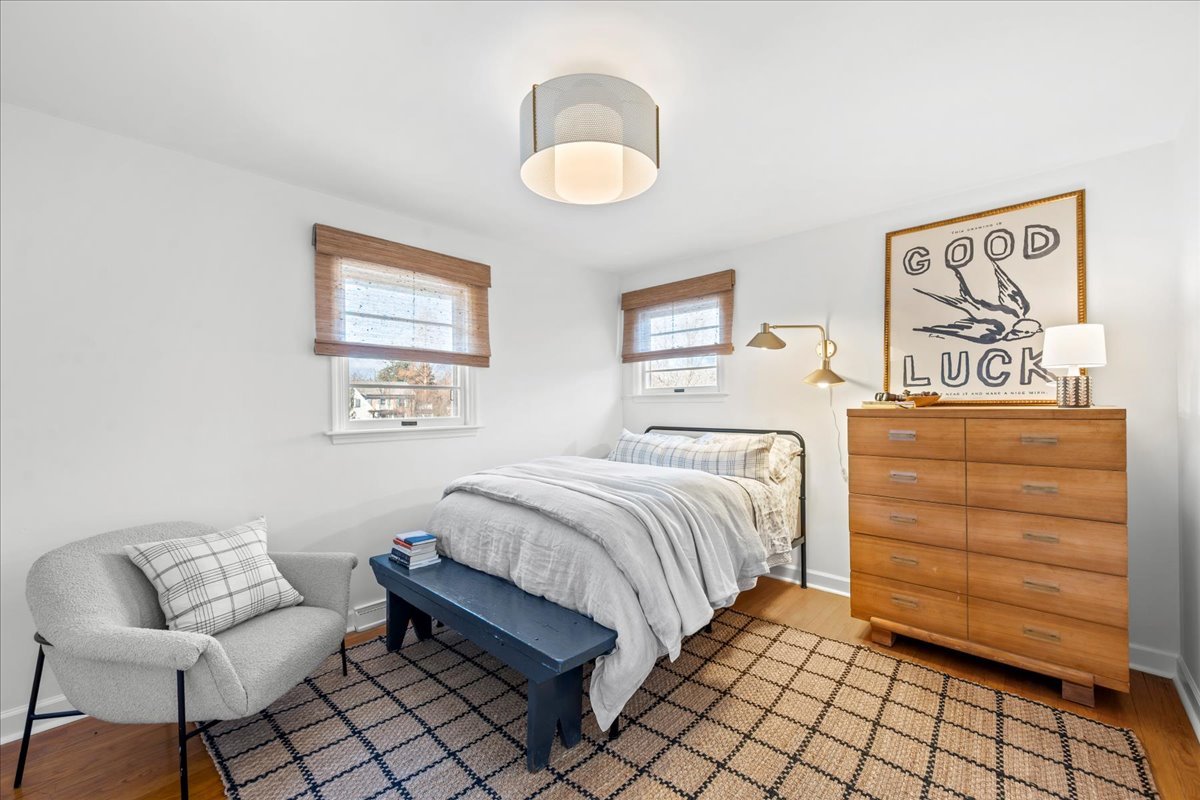 1489 N Sheridan Road