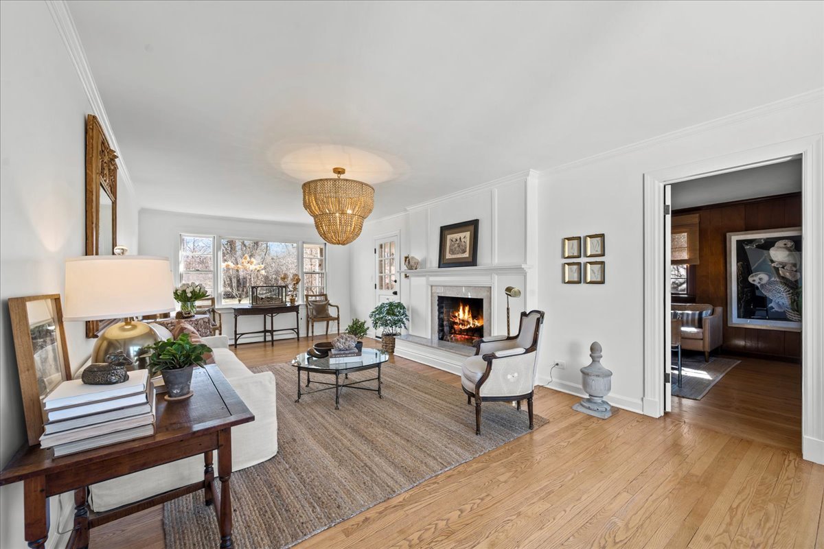 1489 N Sheridan Road