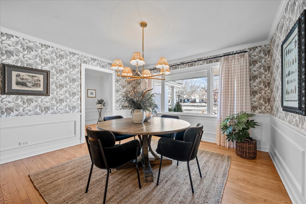 1489 N Sheridan Road