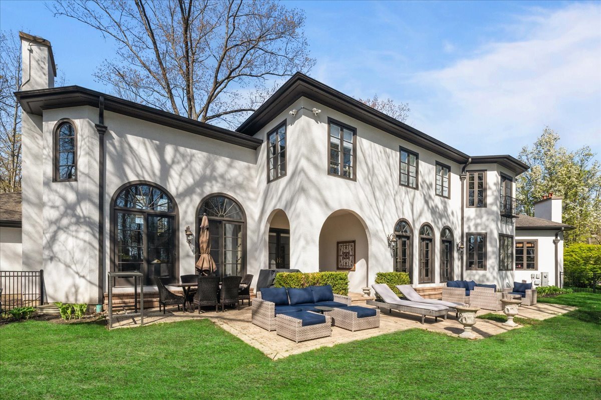 697 Bluff Road