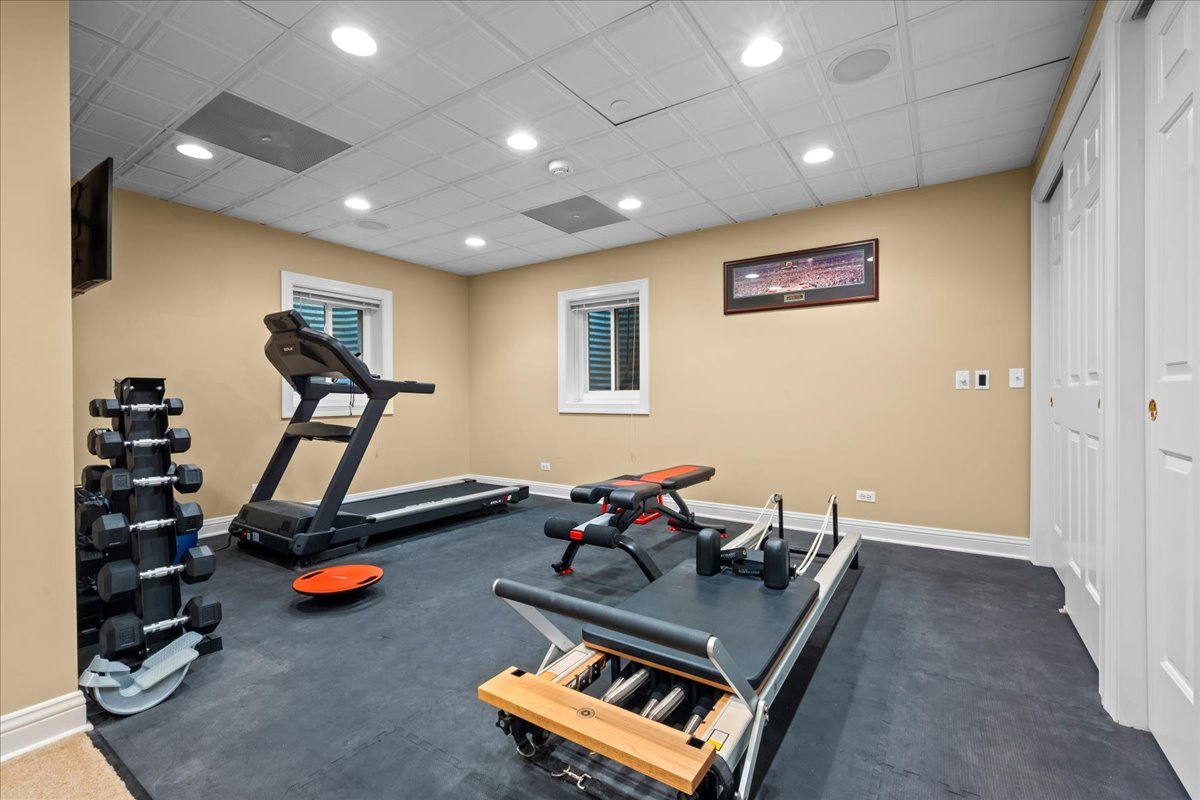 1310 LONGMEADOW Lane
