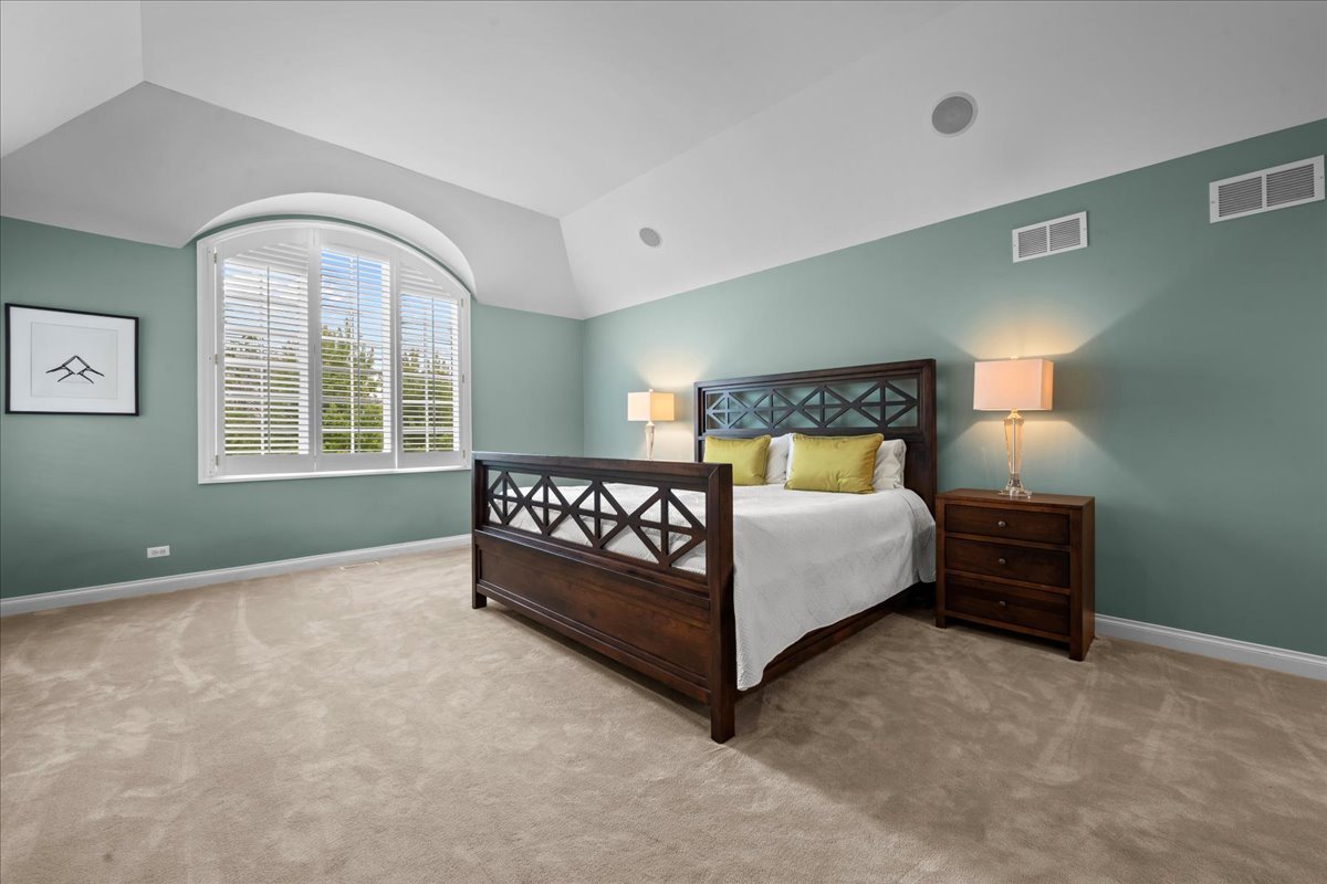 1310 LONGMEADOW Lane