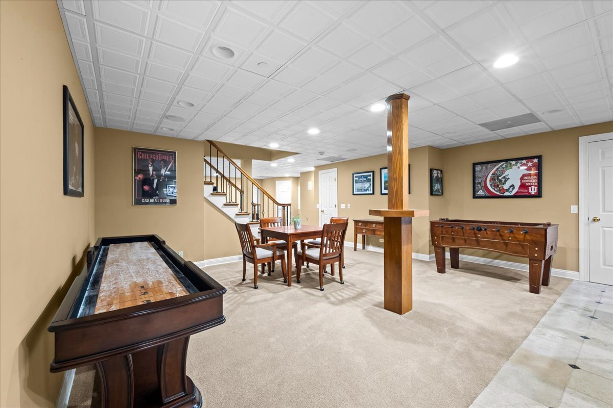 1310 LONGMEADOW Lane