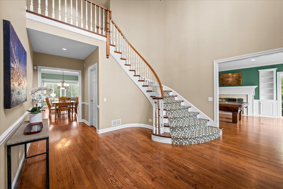 1310 LONGMEADOW Lane