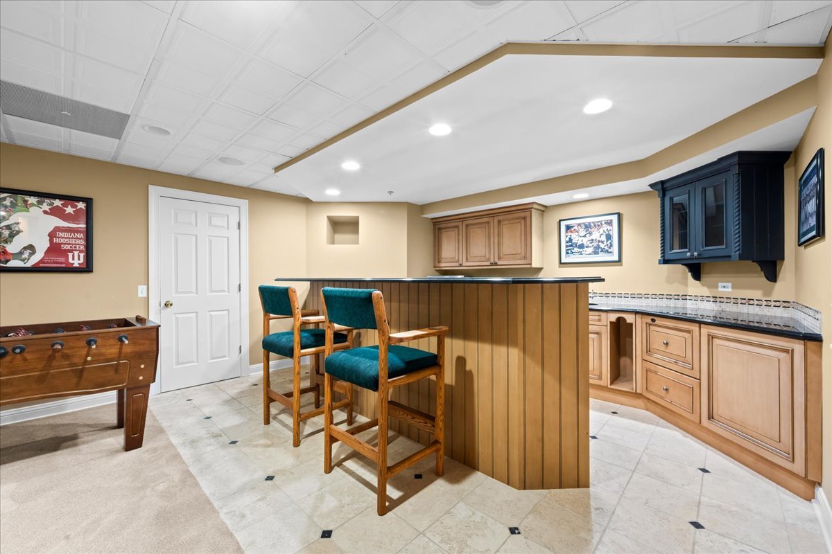 1310 LONGMEADOW Lane