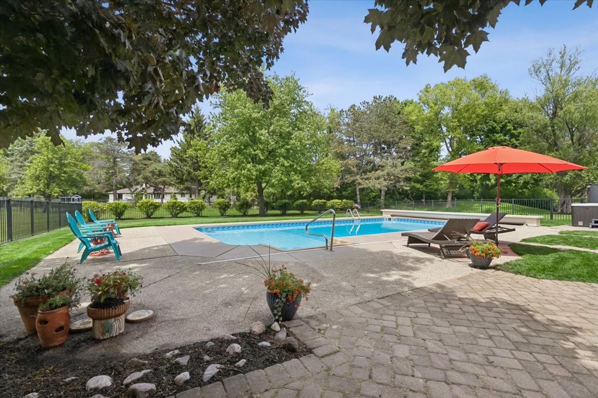 1086 Polo Drive