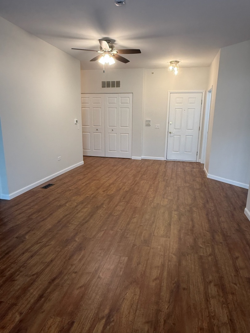 3317 Stratford Court Unit: 1D