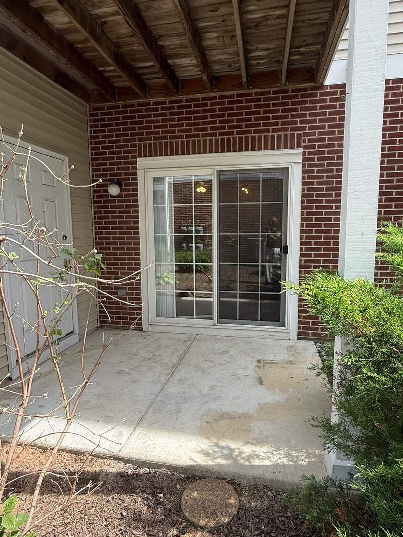 3317 Stratford Court Unit: 1D