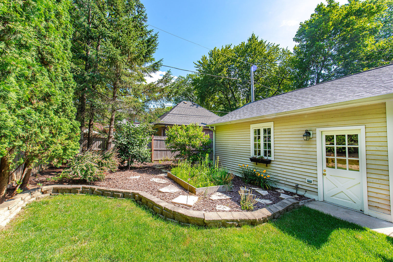 314 E Woodland Road