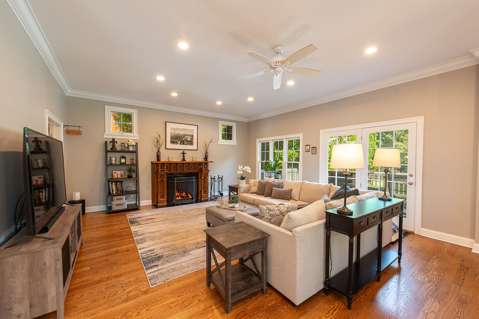 314 E Woodland Road