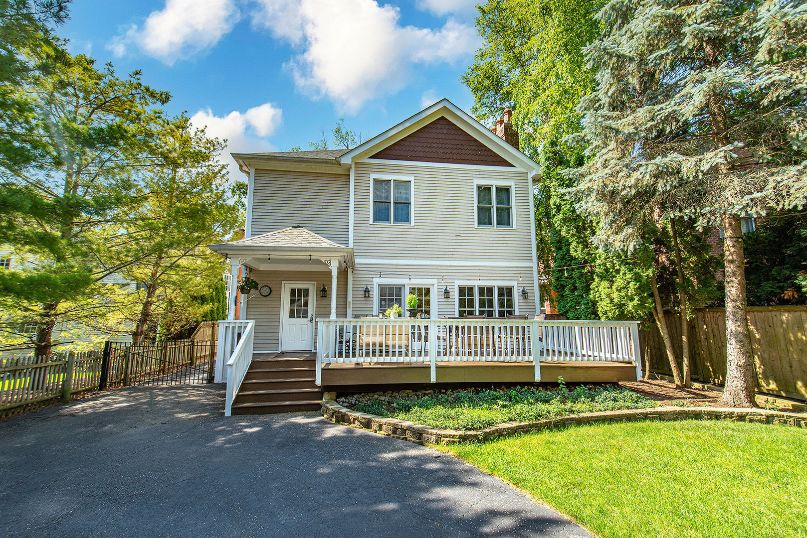 314 E Woodland Road