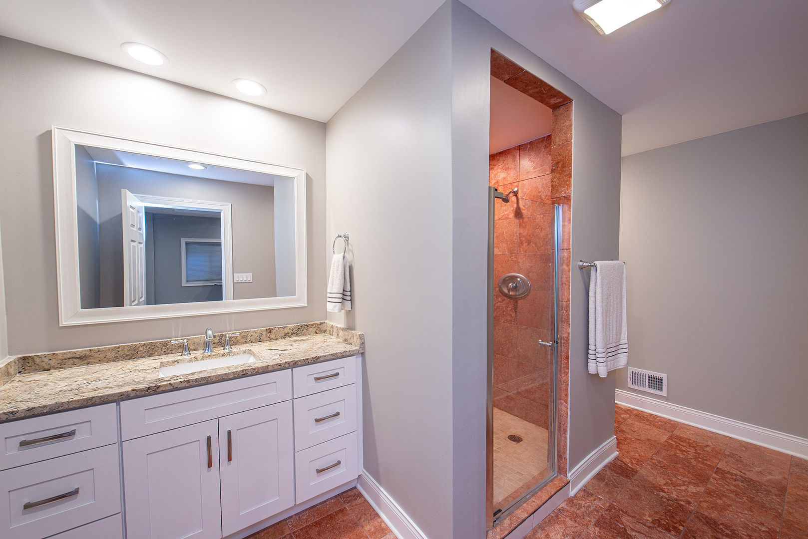 314 E Woodland Road