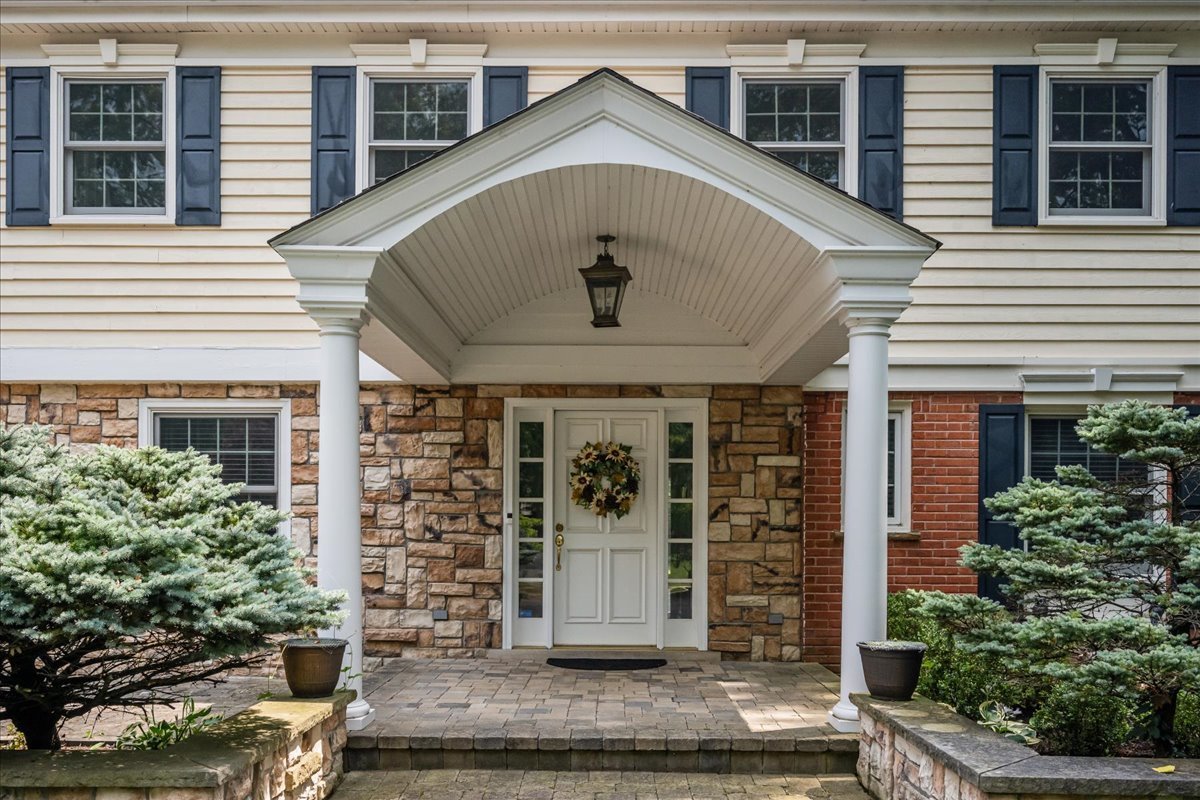 455 Rockefeller Road
