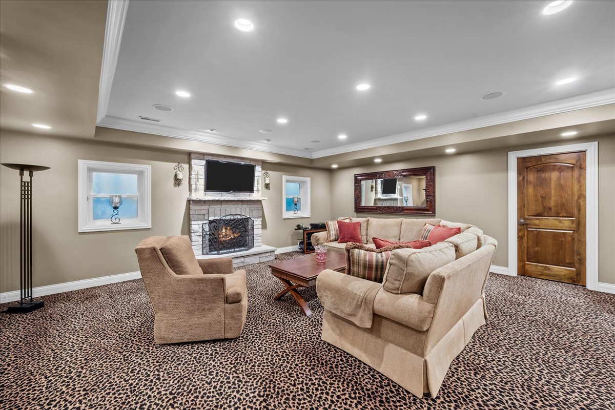 1690 Tallgrass Lane