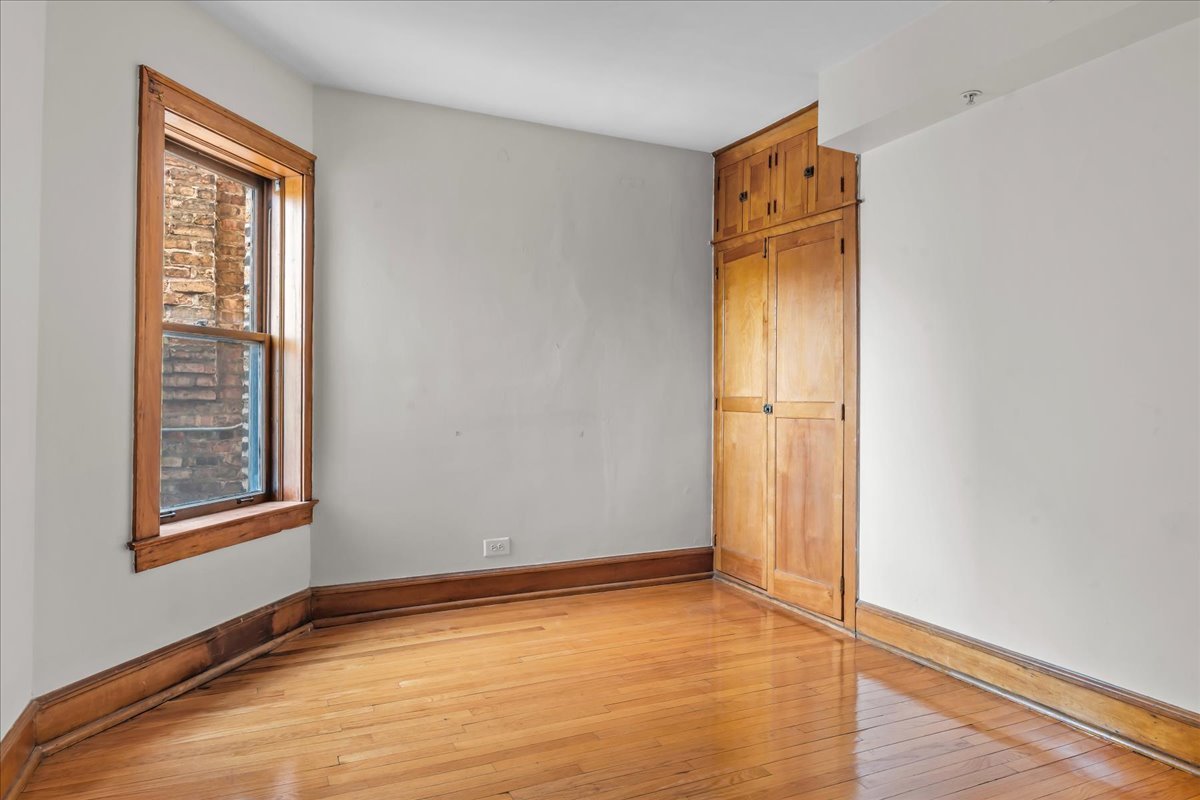 909 Green Bay Road Unit: 3S