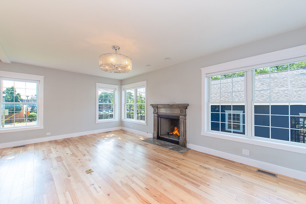 205 W Cook Avenue