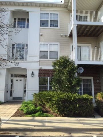 3317 Stratford Court Unit: 1C