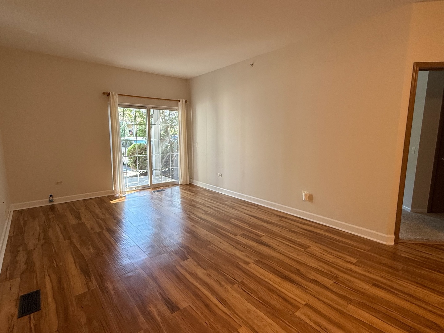 3317 Stratford Court Unit: 1C