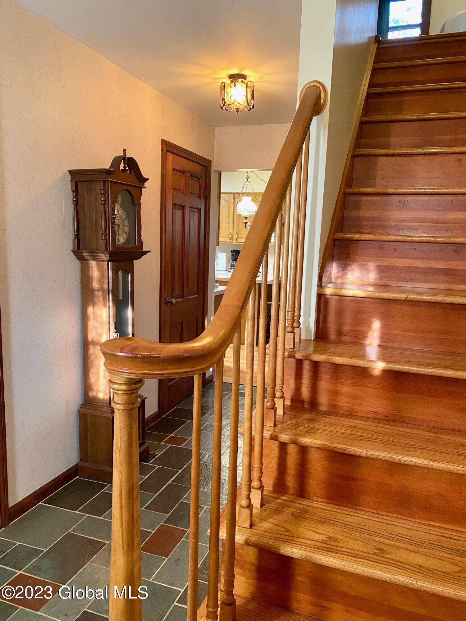 3 Oakwood Drive