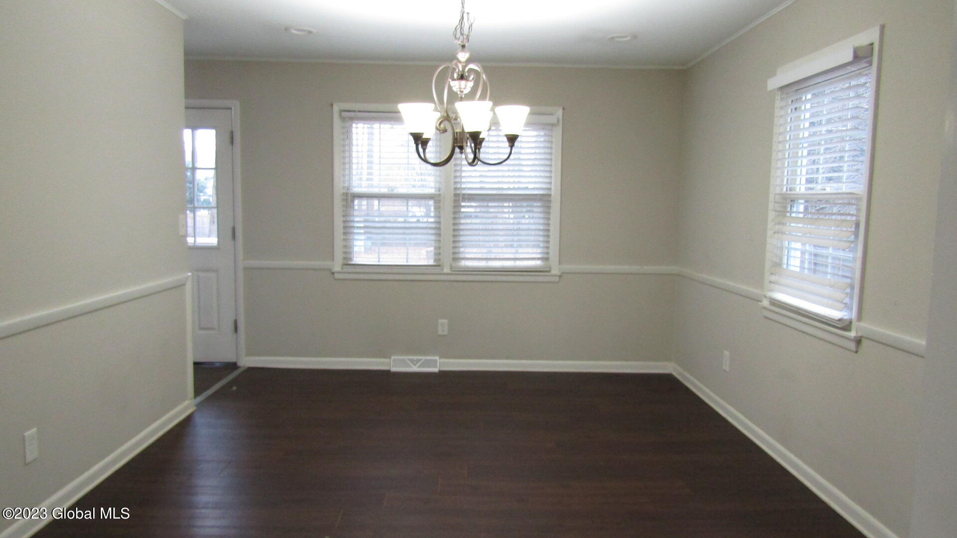 31 Twicwood Lane