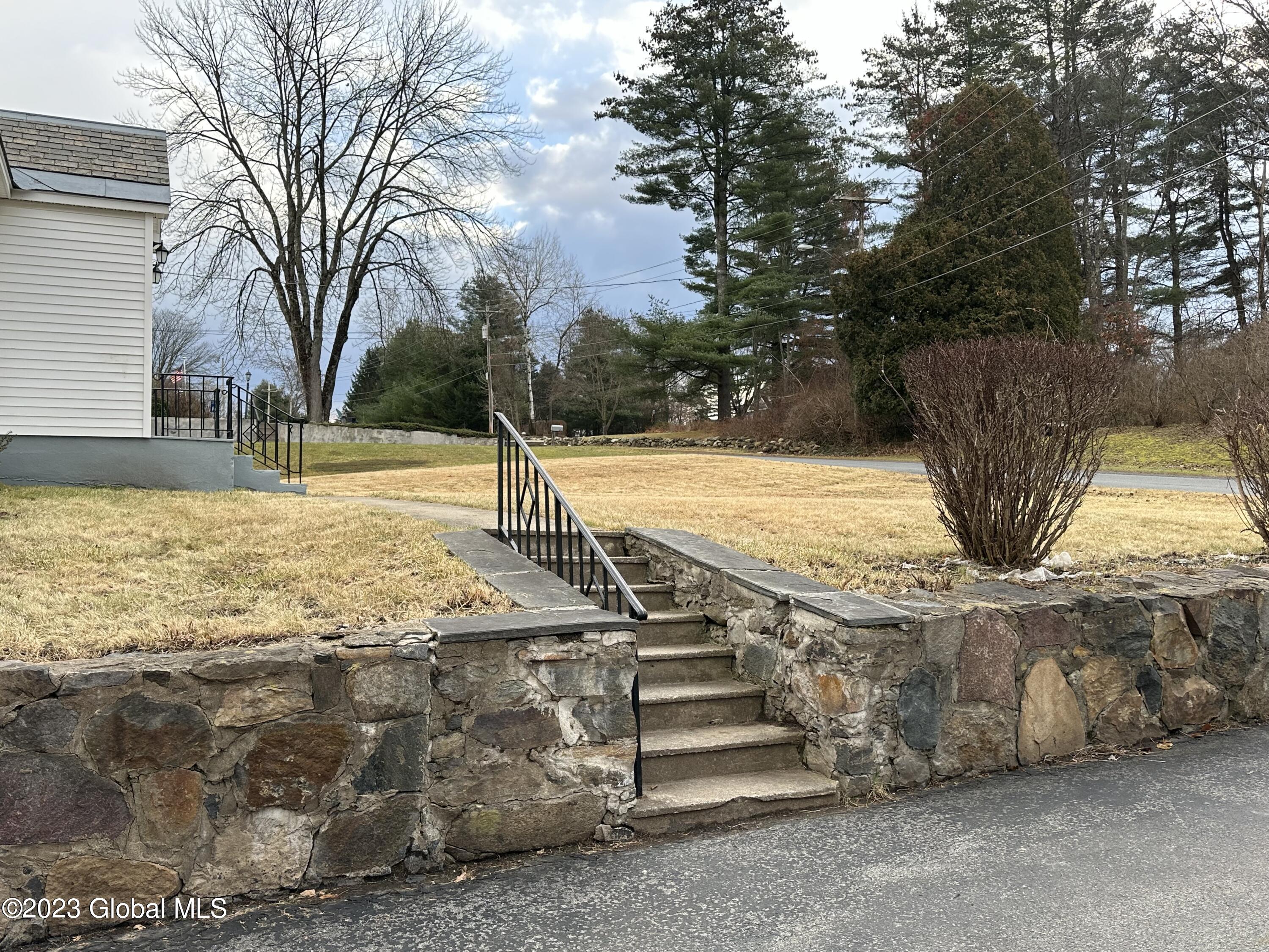 241 Cronin Road