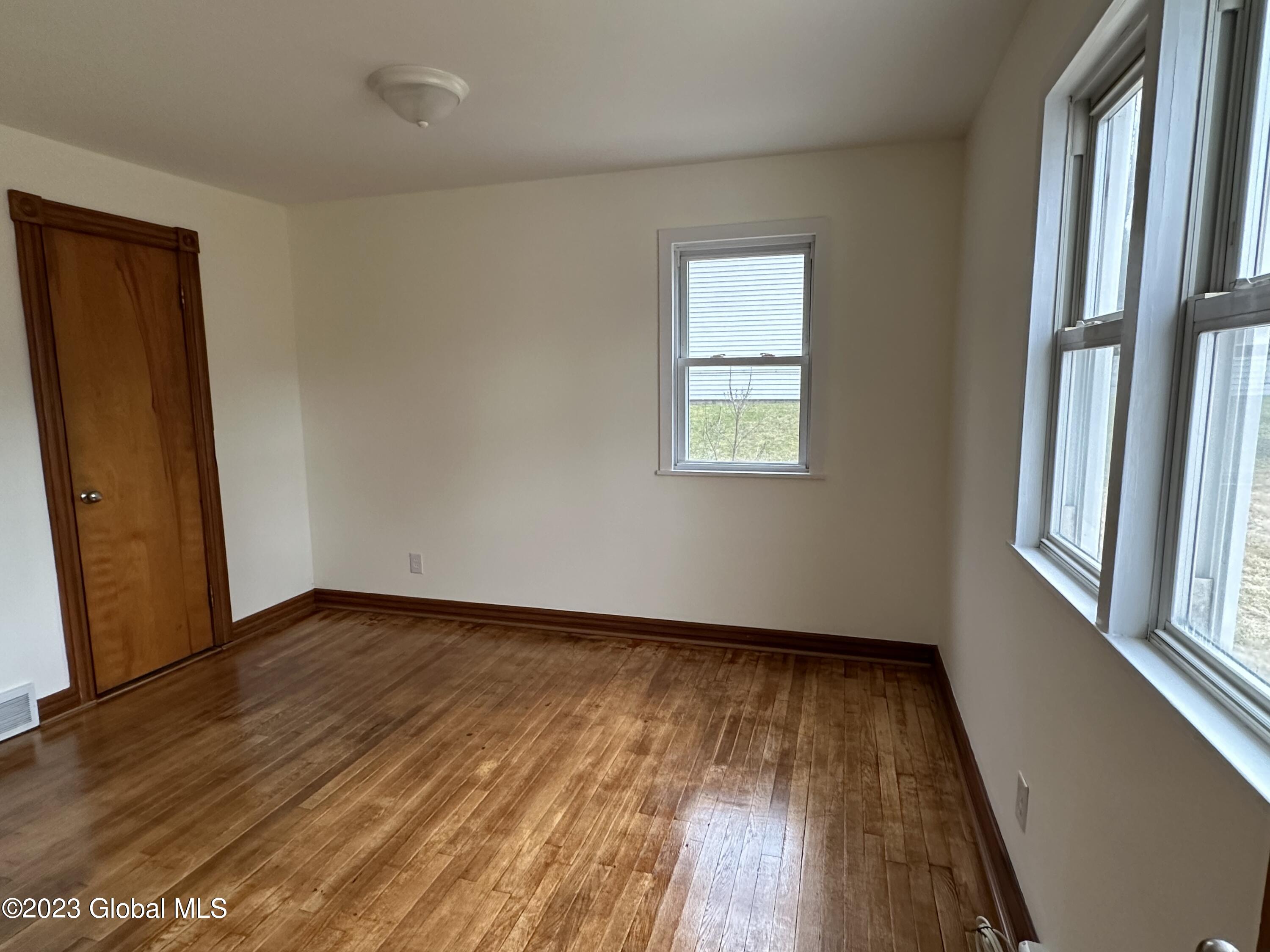 241 Cronin Road