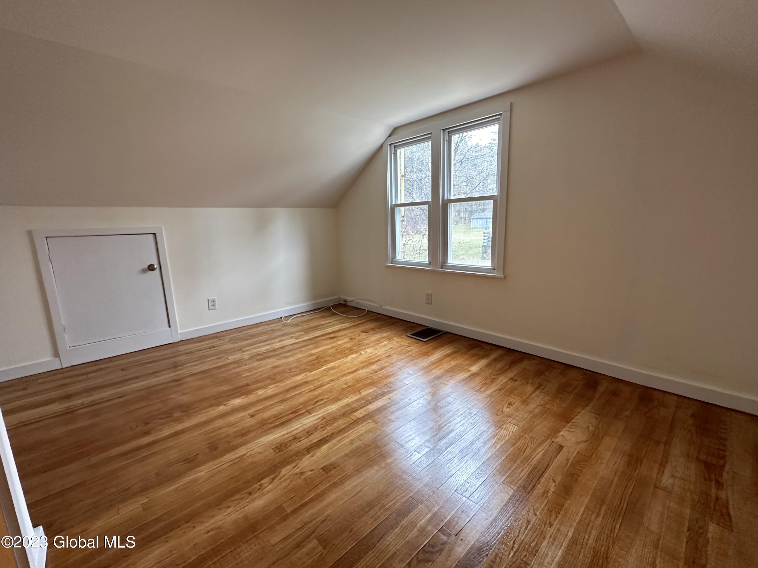 241 Cronin Road